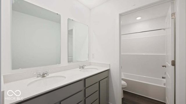 8083 Wesleyan Drive, Avon, IN 46123