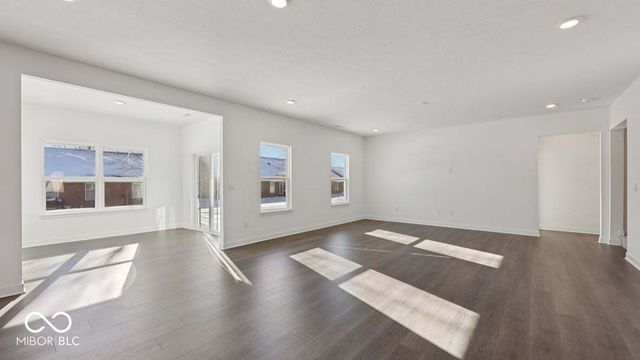 8083 Wesleyan Drive, Avon, IN 46123