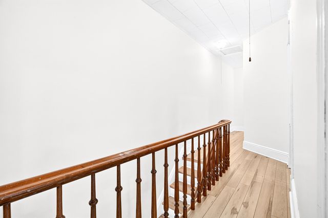 51 BOYD AVE, Jc, West Bergen, NJ 07304
