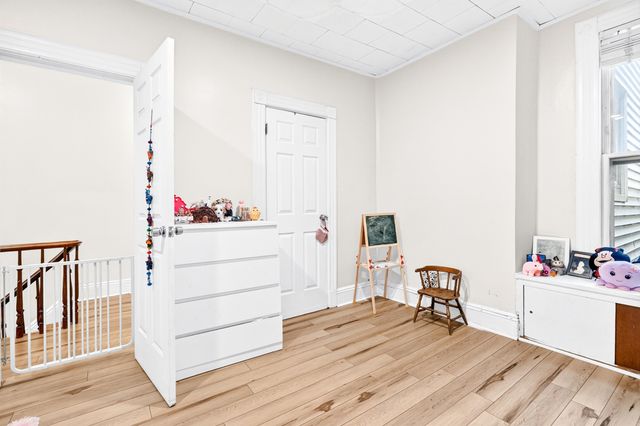 51 BOYD AVE, Jc, West Bergen, NJ 07304