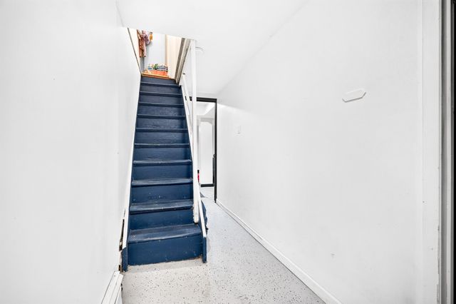 51 BOYD AVE, Jc, West Bergen, NJ 07304