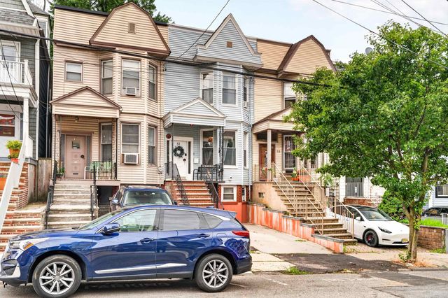 51 BOYD AVE, Jc, West Bergen, NJ 07304