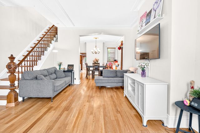 51 BOYD AVE, Jc, West Bergen, NJ 07304