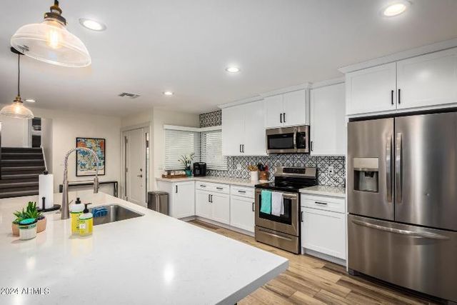 8762 E Monterey Way, Scottsdale, AZ 85251