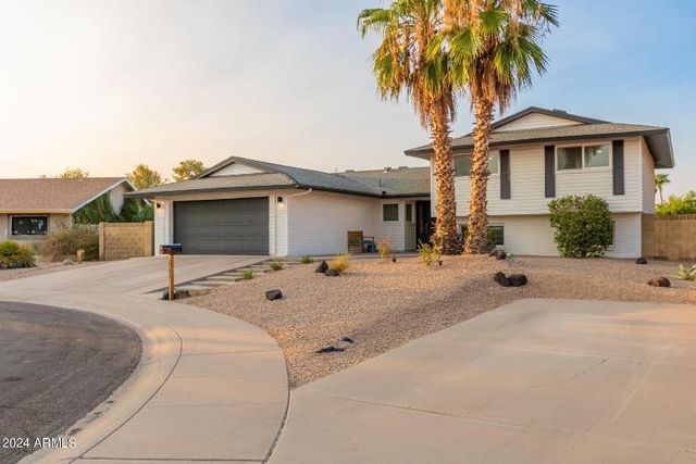 8762 E Monterey Way, Scottsdale, AZ 85251