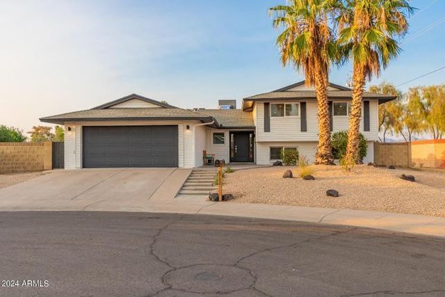 8762 E Monterey Way, Scottsdale, AZ 85251