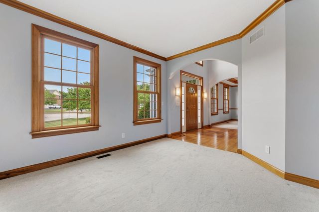 2621 Northmont Drive, Blacklick, OH 43004