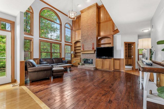 2621 Northmont Drive, Blacklick, OH 43004
