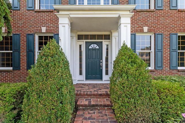 2621 Northmont Drive, Blacklick, OH 43004