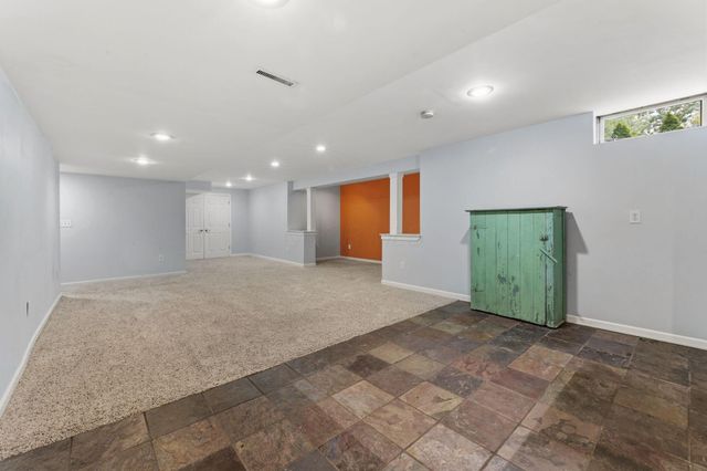 2621 Northmont Drive, Blacklick, OH 43004