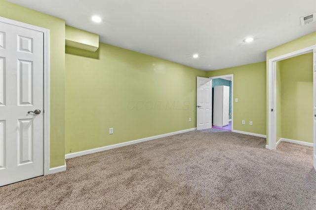 2621 Northmont Drive, Blacklick, OH 43004
