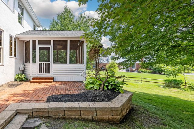 2621 Northmont Drive, Blacklick, OH 43004