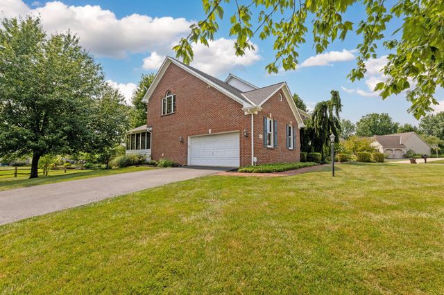 2621 Northmont Drive, Blacklick, OH 43004