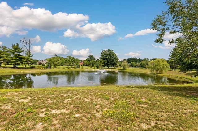 2621 Northmont Drive, Blacklick, OH 43004