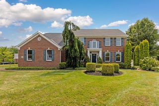 2621 Northmont Drive, Blacklick, OH 43004
