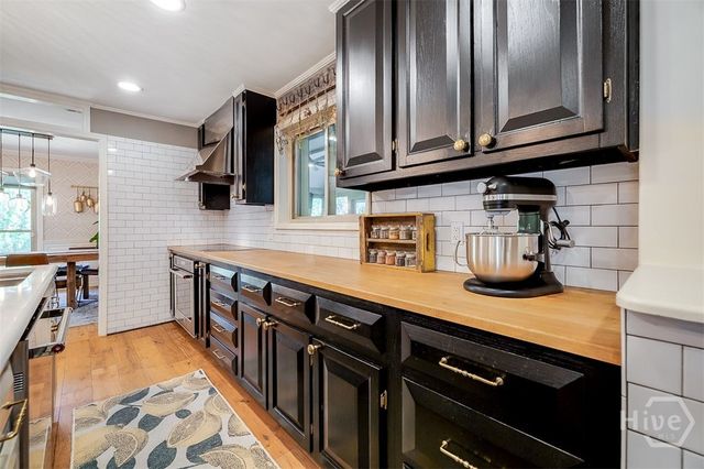 130 Schley Avenue, Savannah, GA 31419
