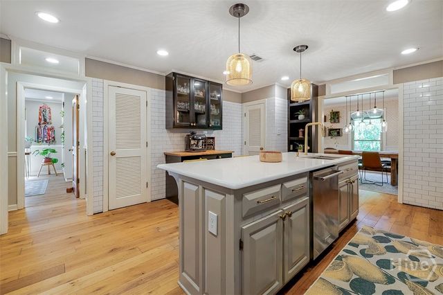 130 Schley Avenue, Savannah, GA 31419