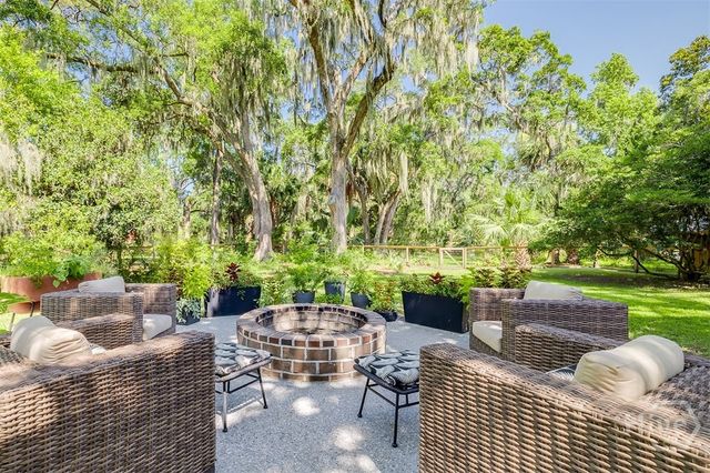 130 Schley Avenue, Savannah, GA 31419