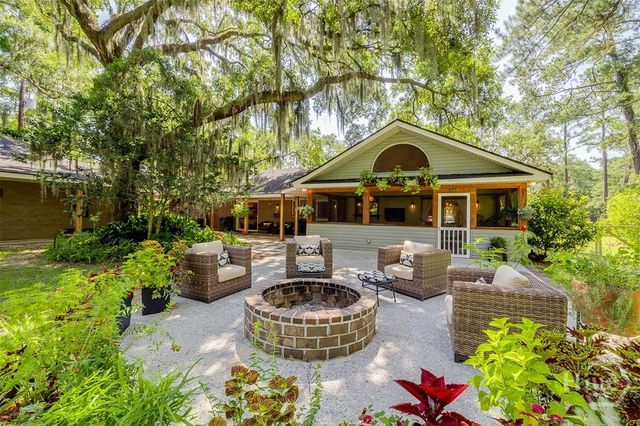 130 Schley Avenue, Savannah, GA 31419