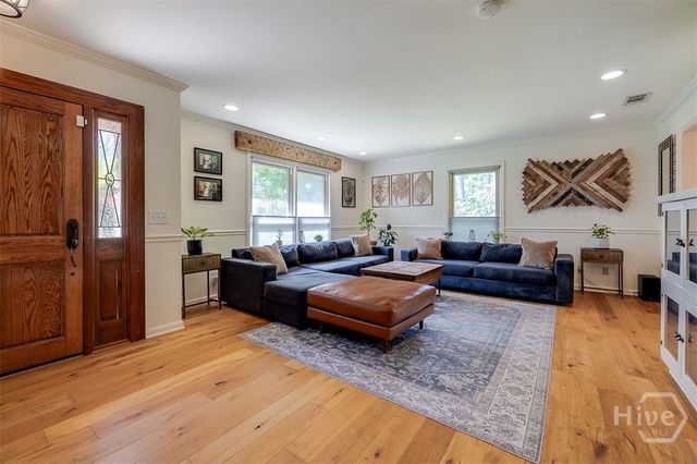 130 Schley Avenue, Savannah, GA 31419
