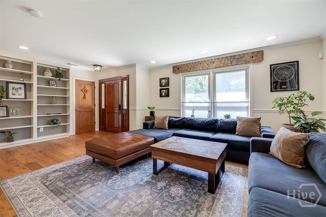 130 Schley Avenue, Savannah, GA 31419