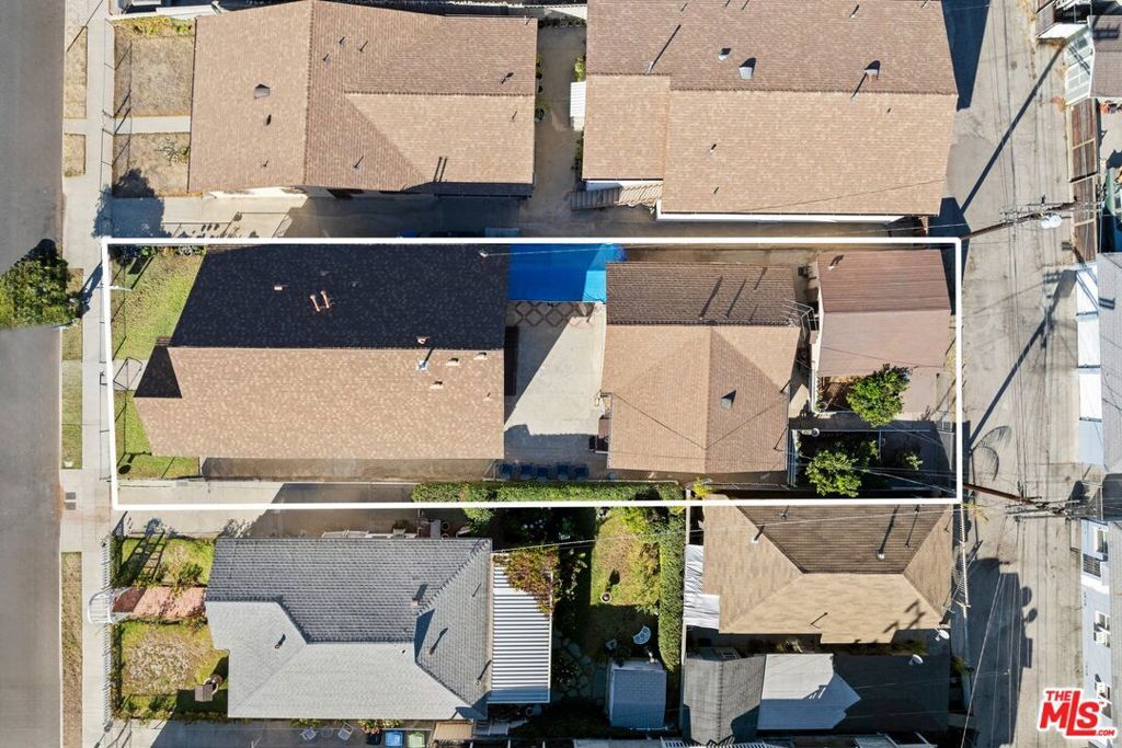 Image 2 of property listing at 6321 Ruby Street, Los Angeles, CA 90042