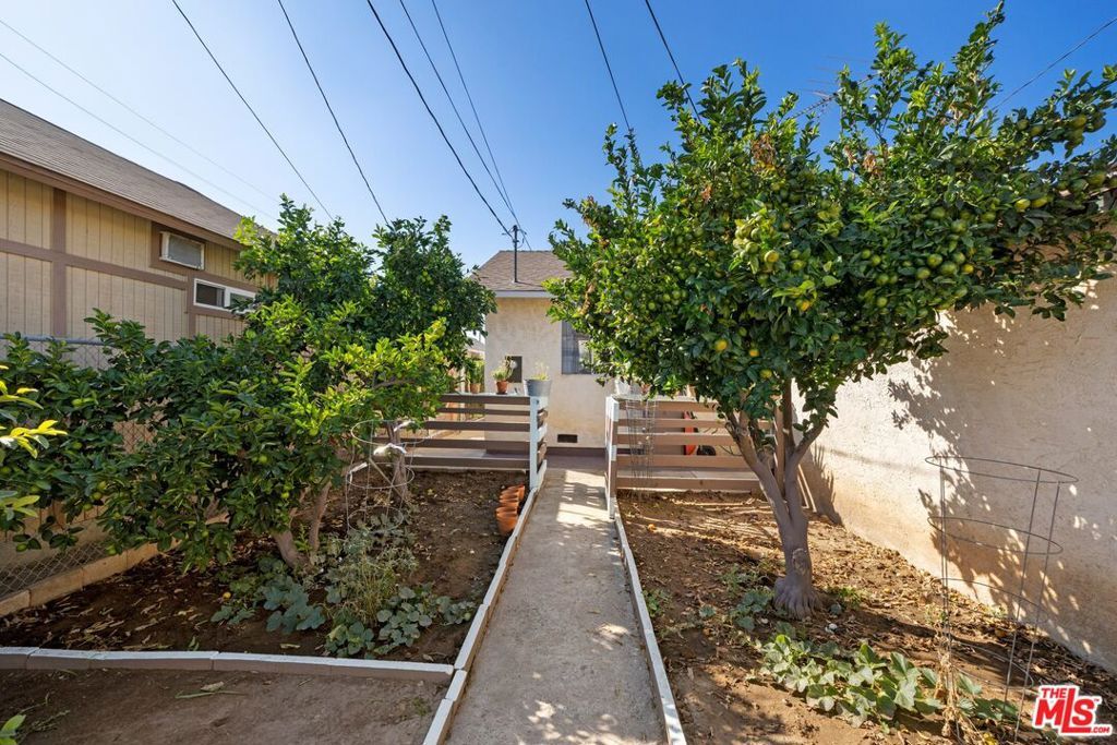 Image 7 of property listing at 6321 Ruby Street, Los Angeles, CA 90042