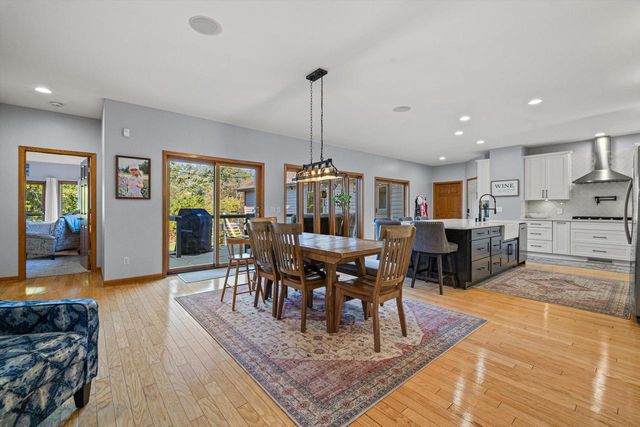 5740 Woodland Hills DRIVE, Mount Pleasant, WI 53406