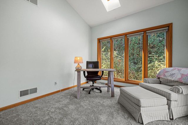 5740 Woodland Hills DRIVE, Mount Pleasant, WI 53406