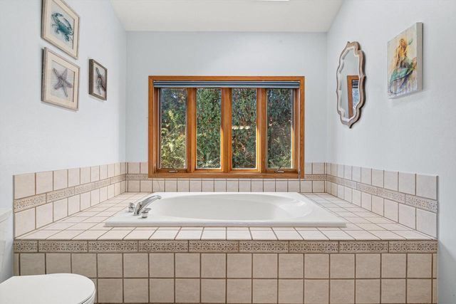 5740 Woodland Hills DRIVE, Mount Pleasant, WI 53406