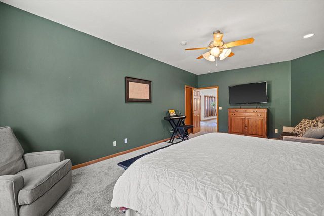 5740 Woodland Hills DRIVE, Mount Pleasant, WI 53406