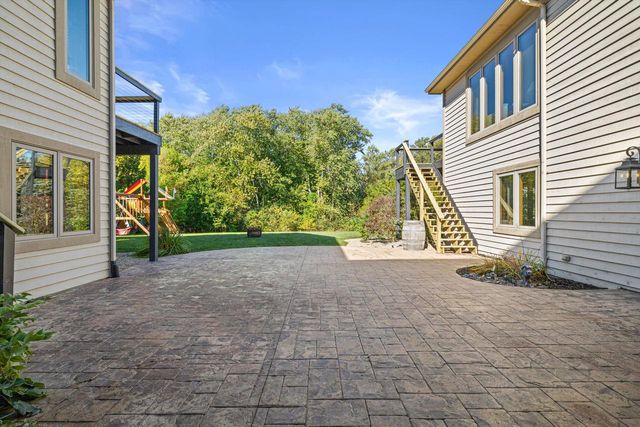 5740 Woodland Hills DRIVE, Mount Pleasant, WI 53406