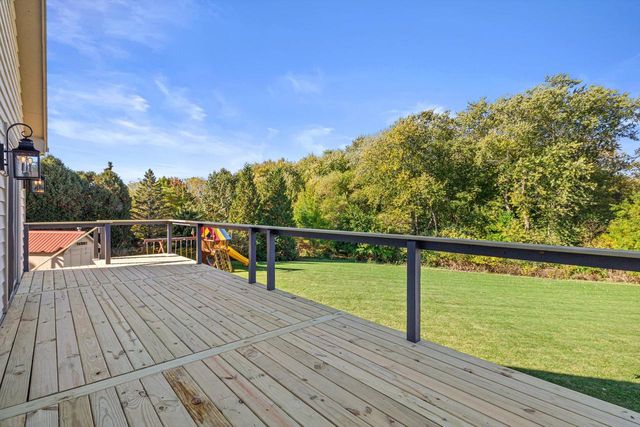5740 Woodland Hills DRIVE, Mount Pleasant, WI 53406
