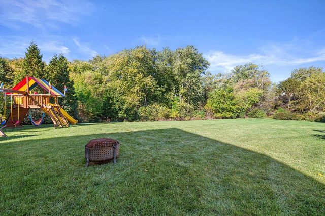 5740 Woodland Hills DRIVE, Mount Pleasant, WI 53406