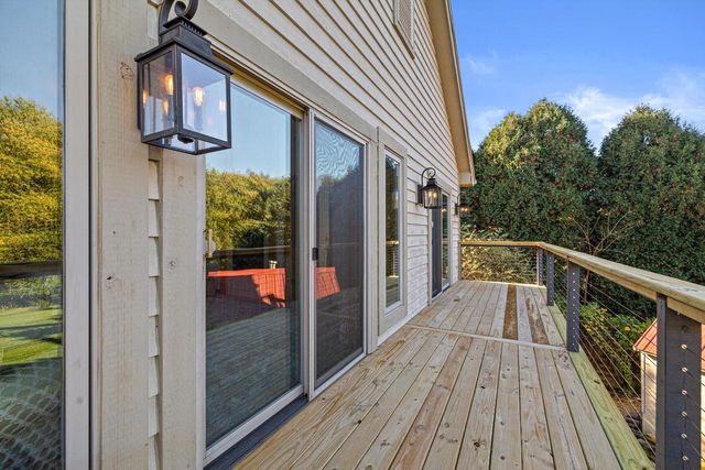 5740 Woodland Hills DRIVE, Mount Pleasant, WI 53406