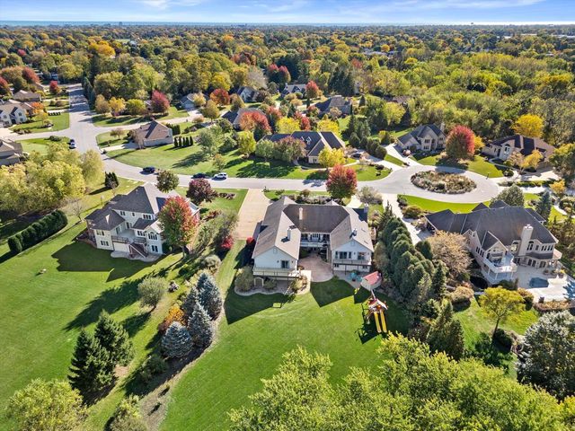 5740 Woodland Hills DRIVE, Mount Pleasant, WI 53406