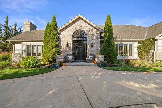 5740 Woodland Hills DRIVE, Mount Pleasant, WI 53406