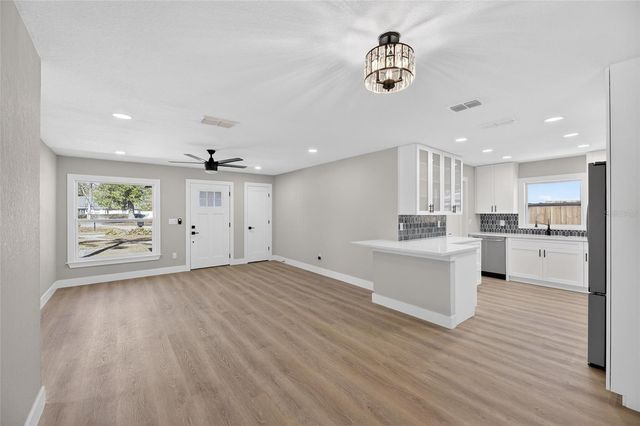 207 LENTZ ROAD, Brandon, FL 33510