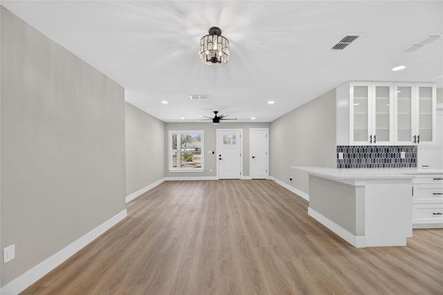 207 LENTZ ROAD, Brandon, FL 33510