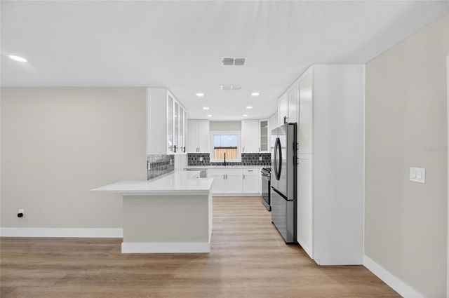 207 LENTZ ROAD, Brandon, FL 33510