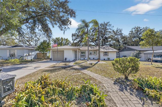 207 LENTZ ROAD, Brandon, FL 33510