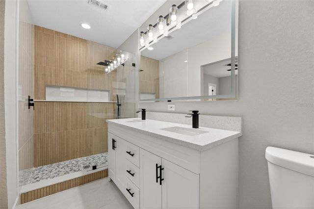 207 LENTZ ROAD, Brandon, FL 33510