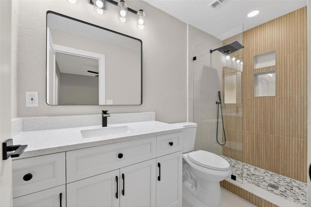 207 LENTZ ROAD, Brandon, FL 33510