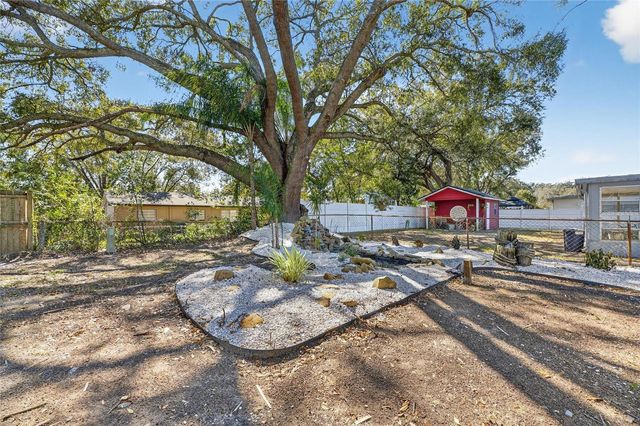 207 LENTZ ROAD, Brandon, FL 33510