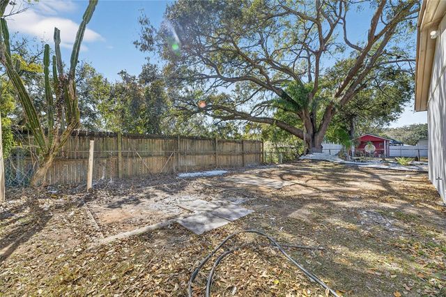 207 LENTZ ROAD, Brandon, FL 33510