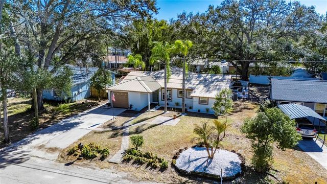 207 LENTZ ROAD, Brandon, FL 33510