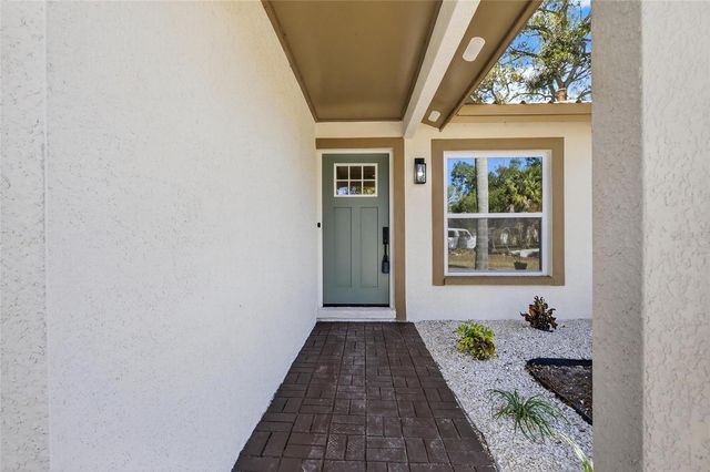 207 LENTZ ROAD, Brandon, FL 33510