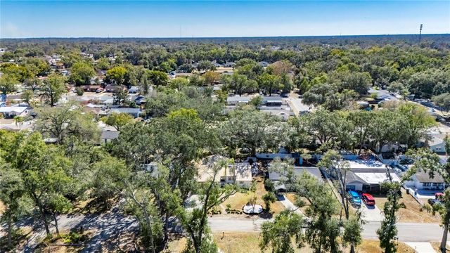 207 LENTZ ROAD, Brandon, FL 33510