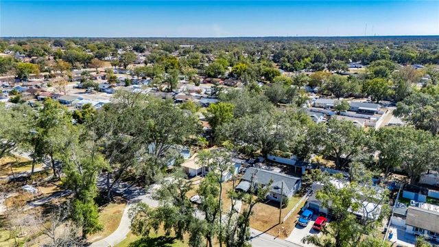 207 LENTZ ROAD, Brandon, FL 33510