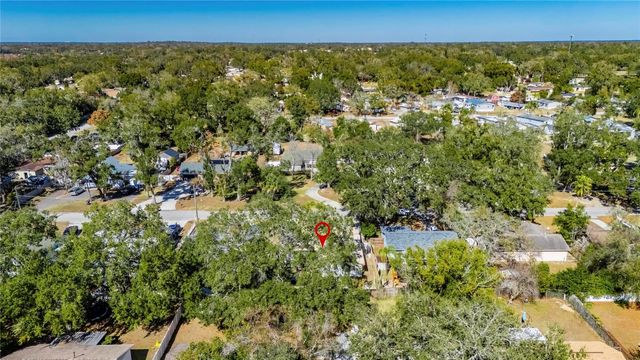 207 LENTZ ROAD, Brandon, FL 33510